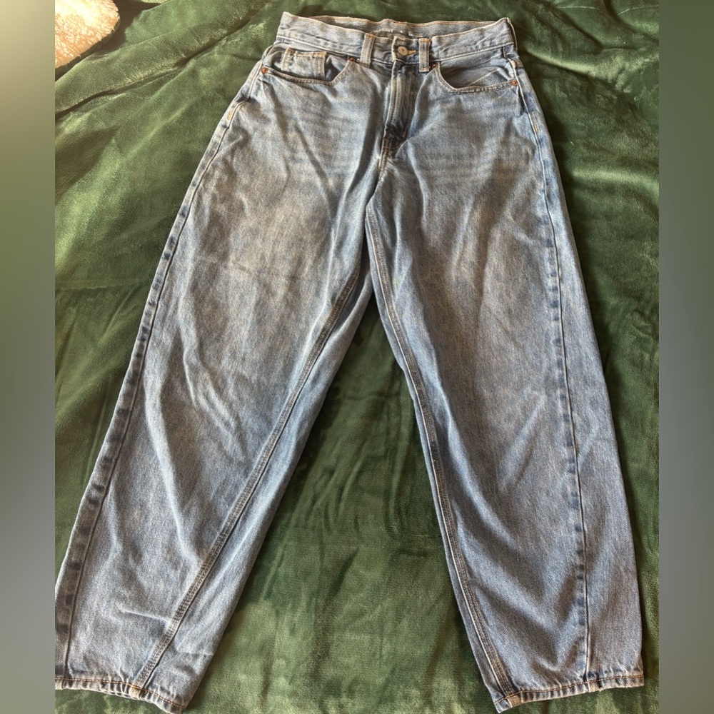 Old Navy Barrel Jeans
